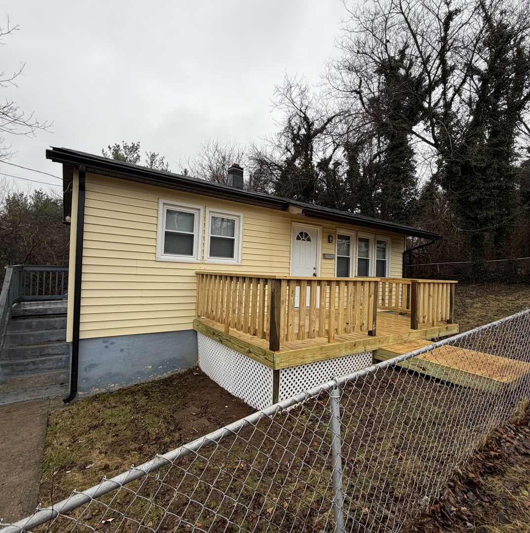 1810 Laurel Street – photo 2