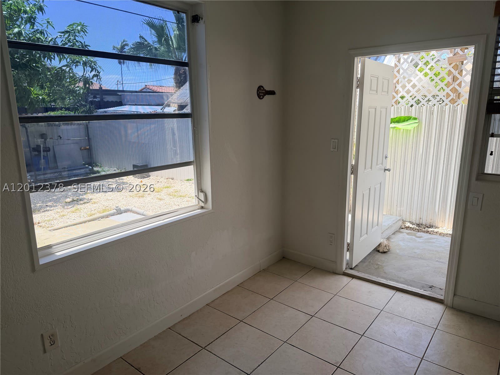 3620 NW 19th St – photo 4