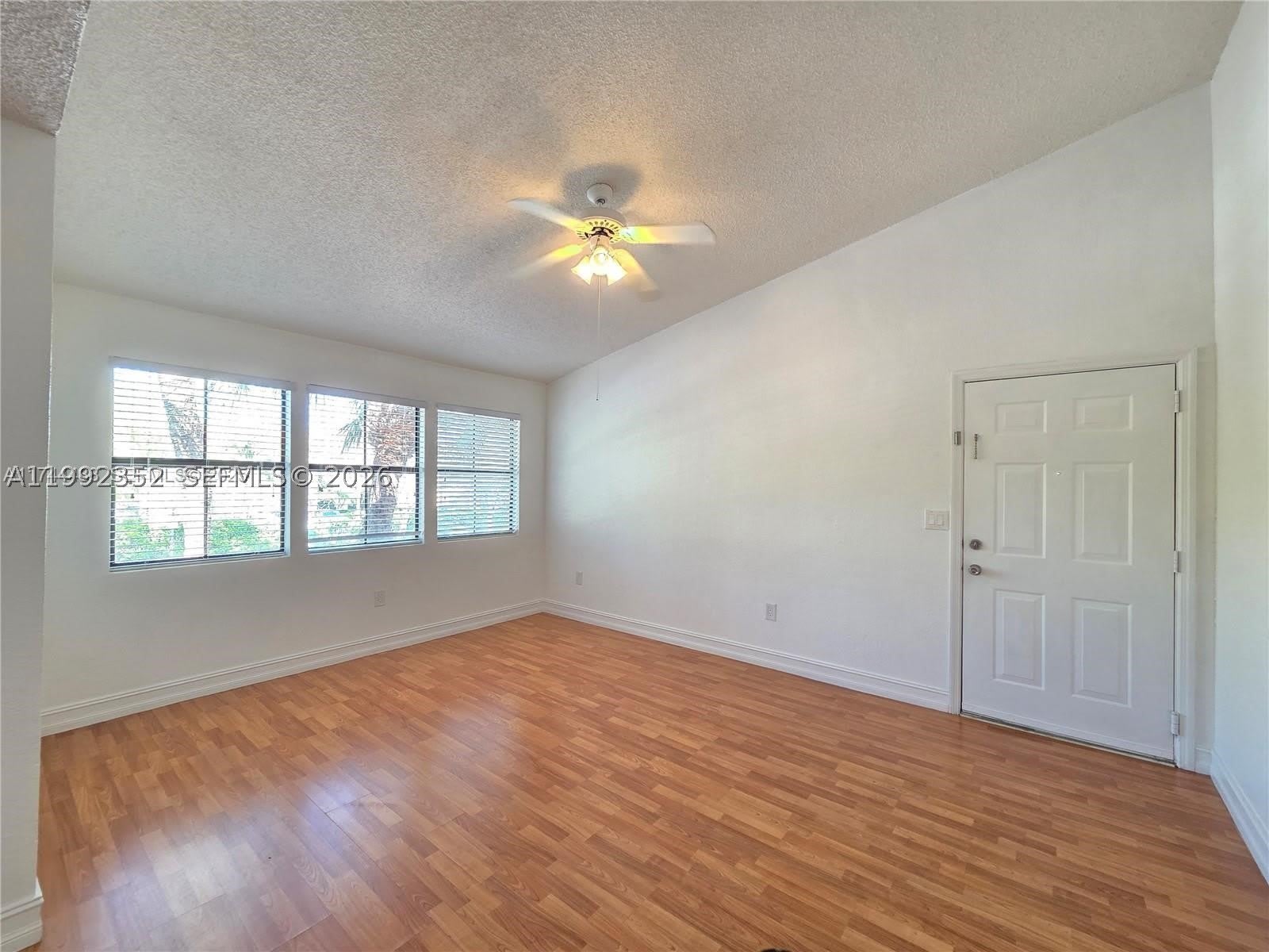 15650 SW 105th Ln – photo 3
