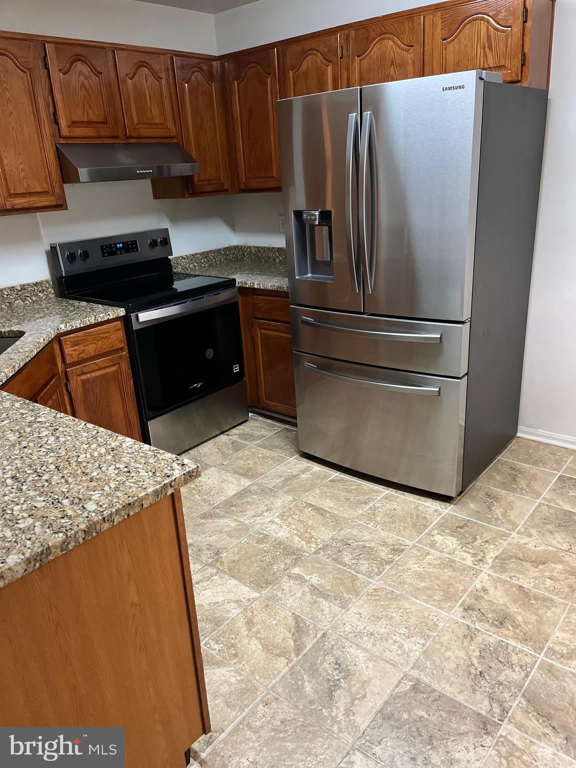 33 HIDDENCREEK Court – photo 5