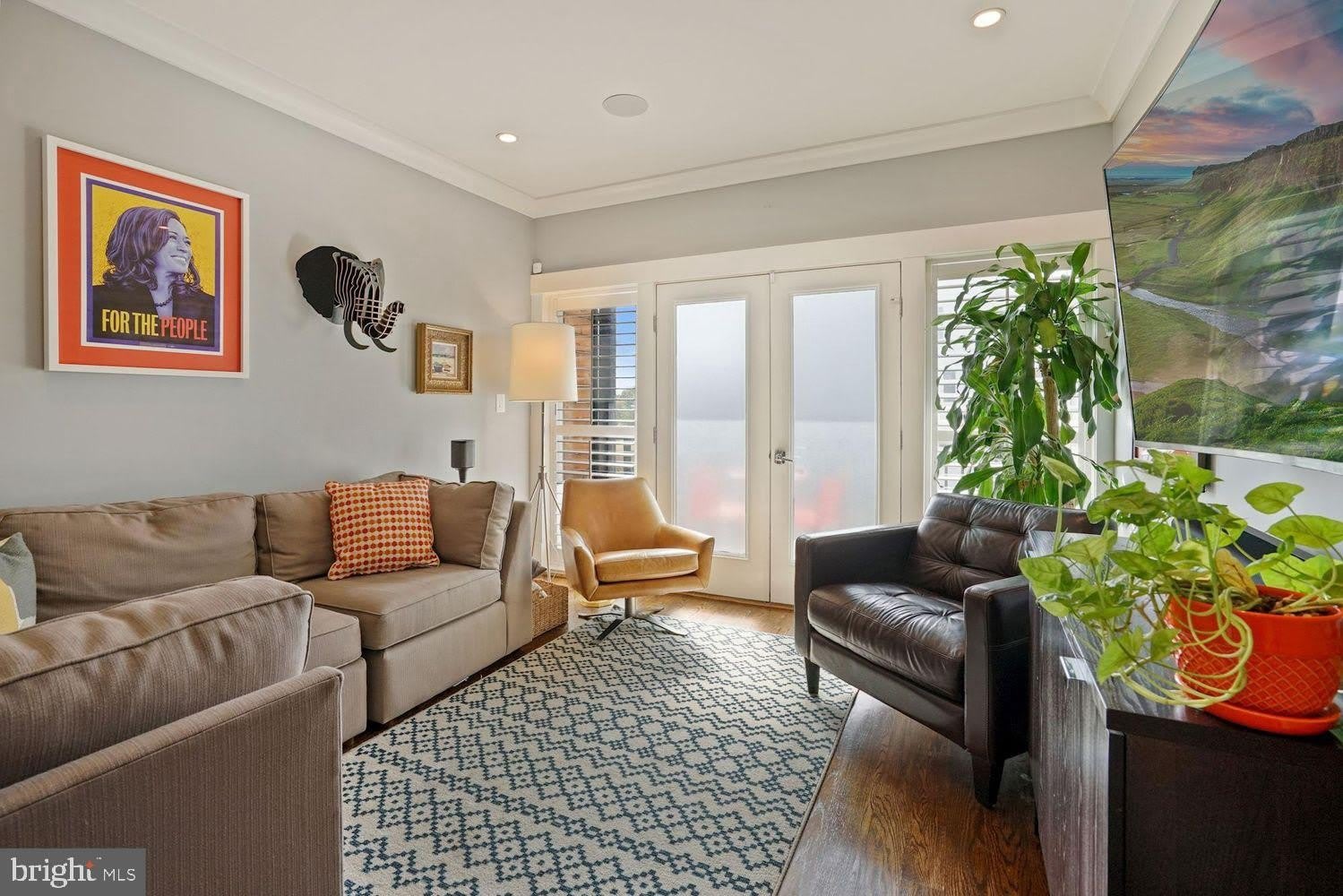 509 FRANKLIN Street NE – photo 1