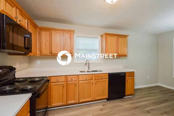 151 Longstreet Court – photo 4