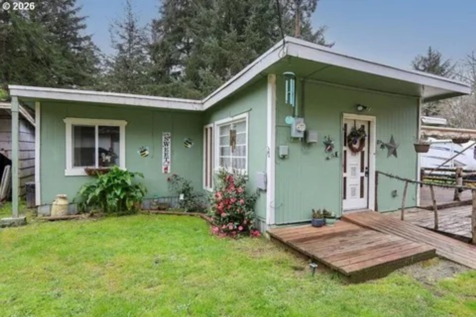 Charming 3-Bedroom Home with Workshop Space & Storage in Houser (North Bend)! – photo 3