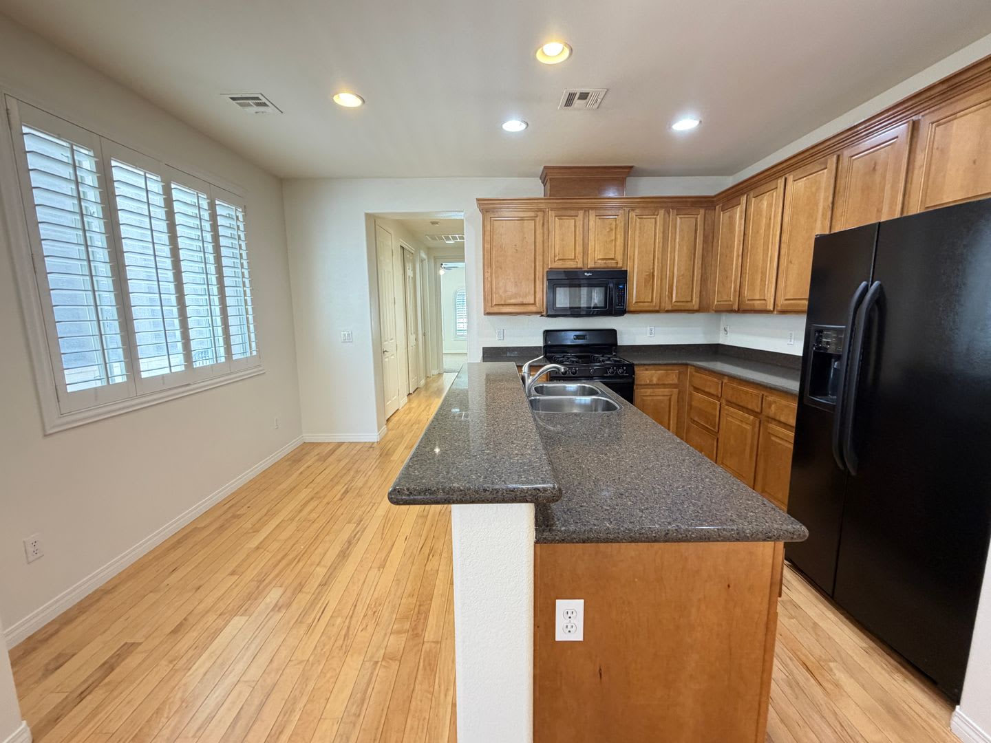 1057 Ambrosia Dr – photo 3