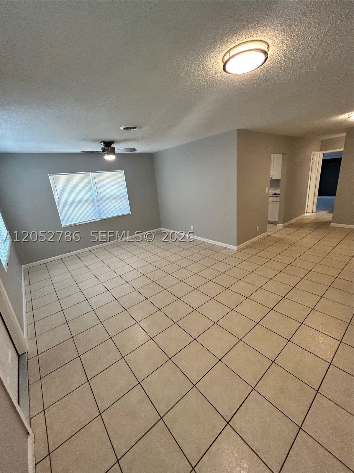 1508 Nw 8Th Ave – photo 5