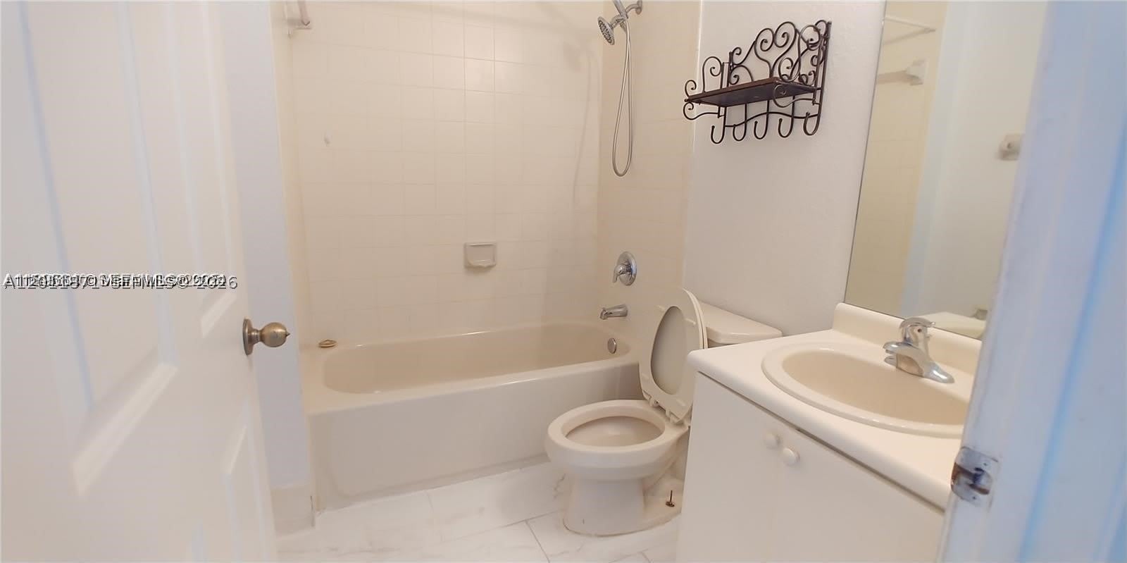 1528 SE 24th Ct – photo 4