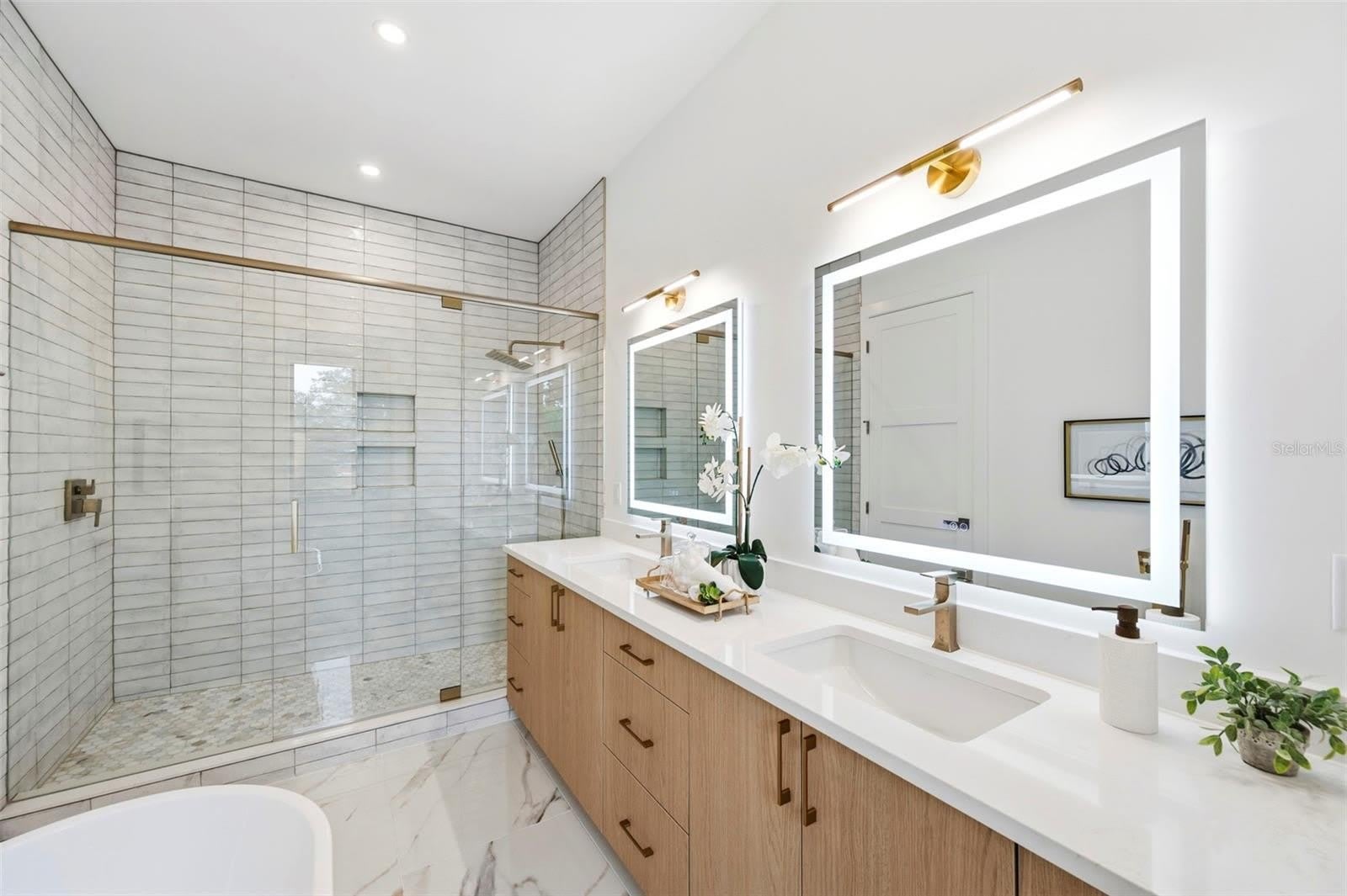 6325 11TH Avenue S – photo 5