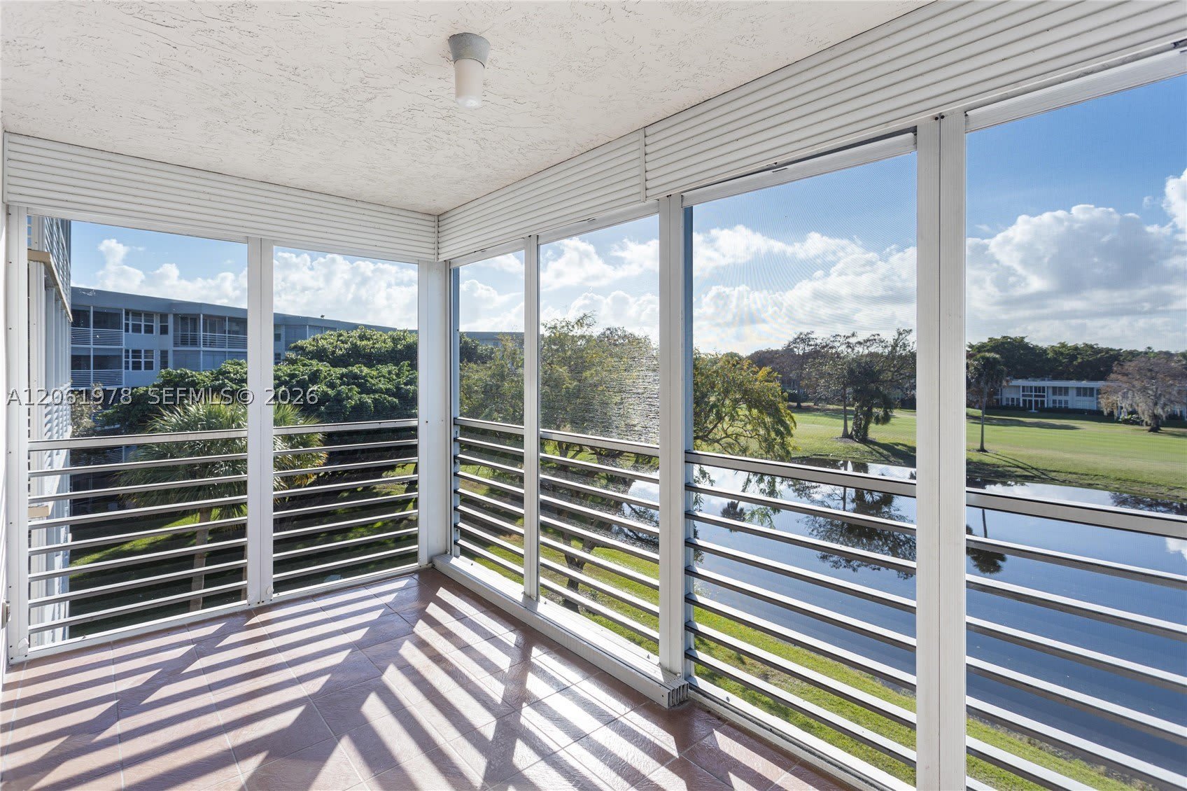 4030 W Palm Aire Dr – photo 5