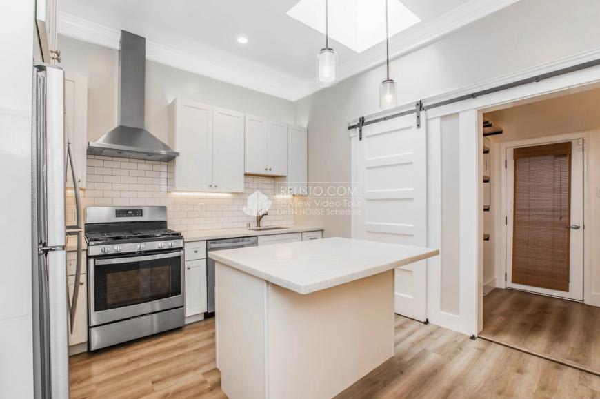 784 Clementina St. – photo 4