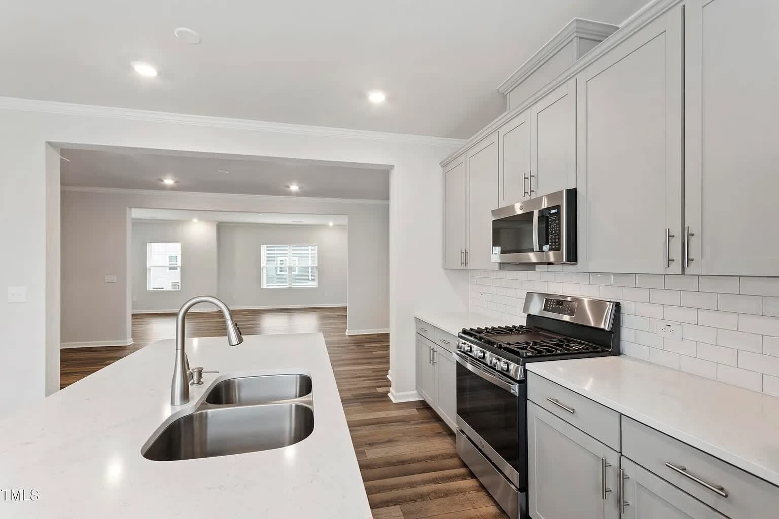 2137 Terrawood Dr – photo 2