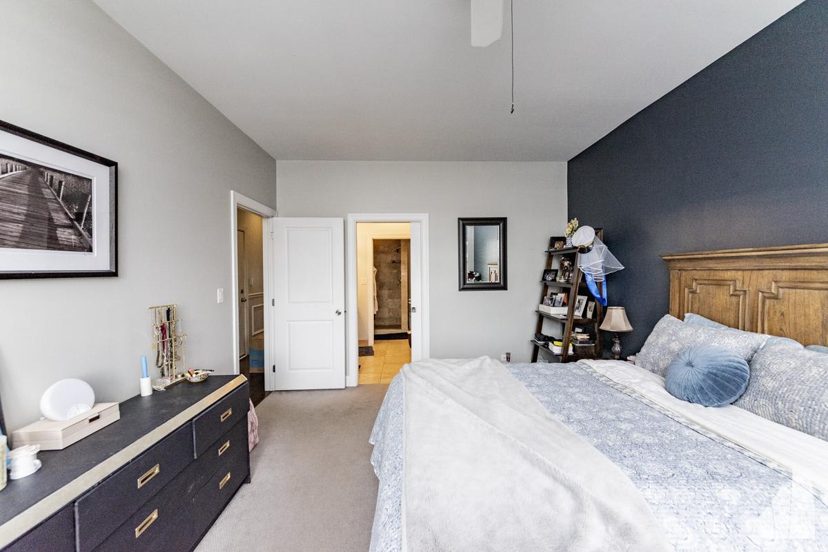 1402 W Grand Ave – photo 5