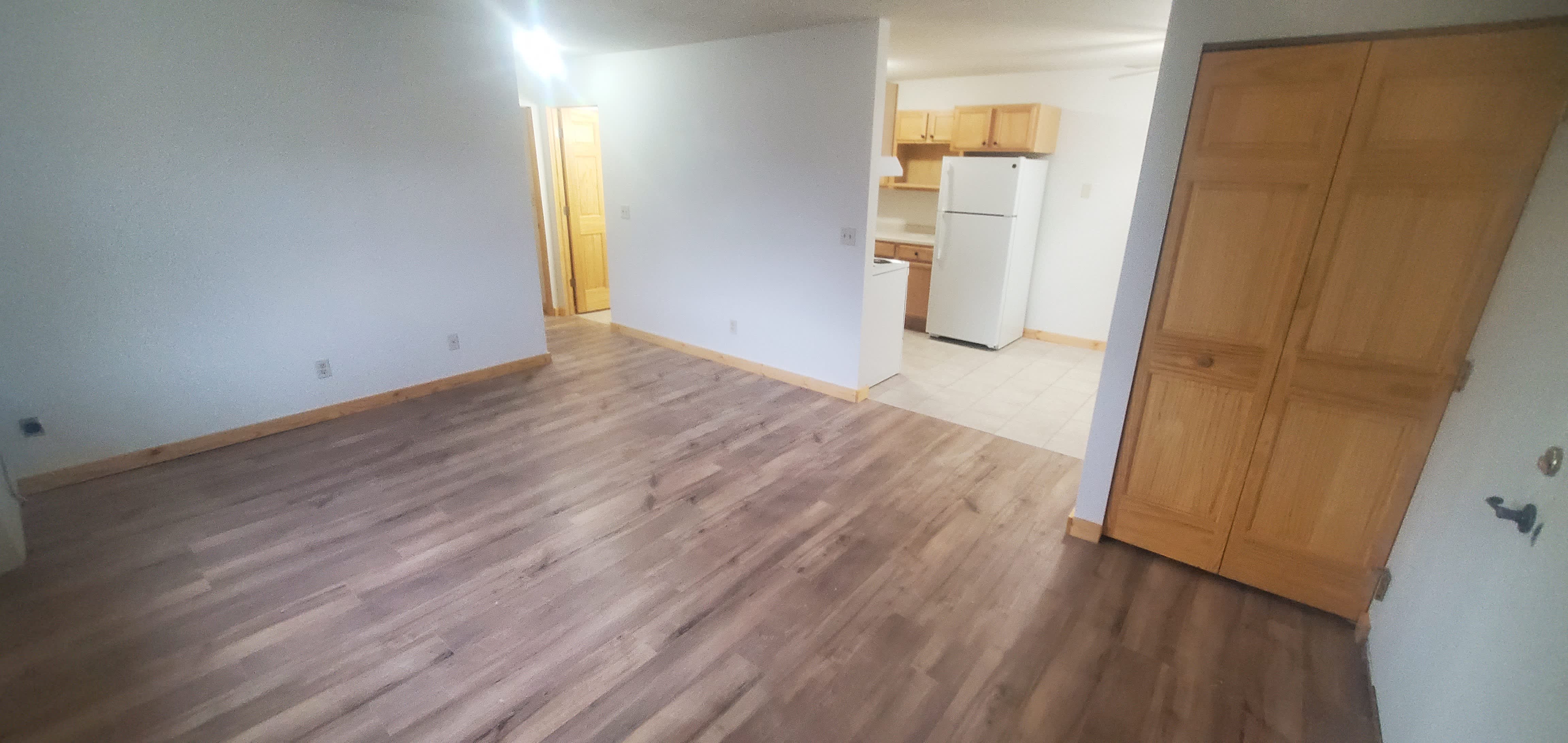 1705 La Cres St – photo 4
