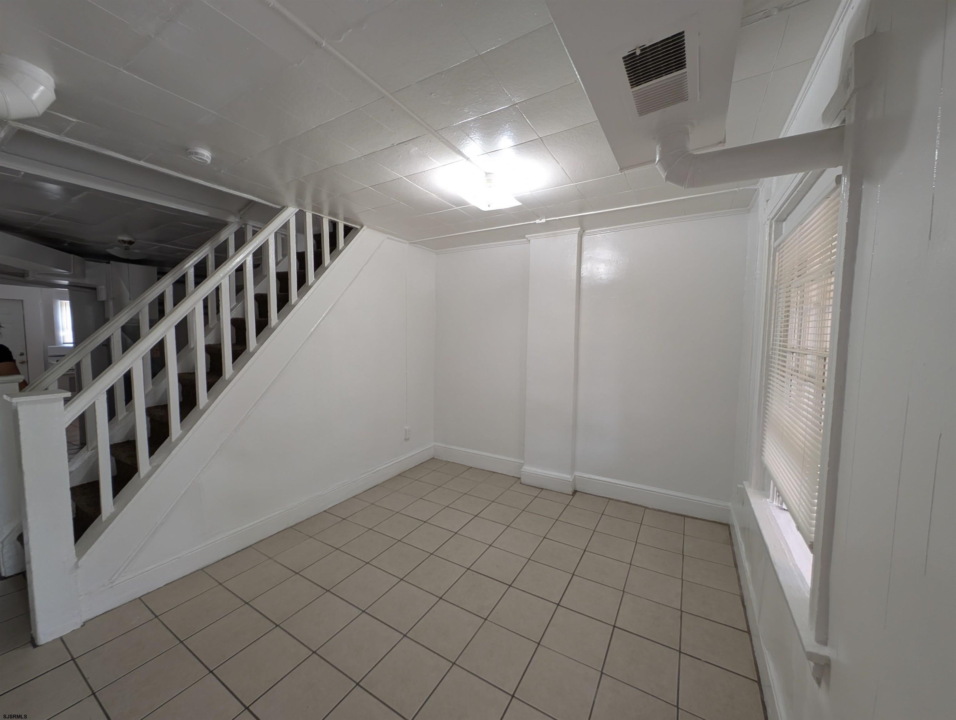 349 N Ocean Ave – photo 4
