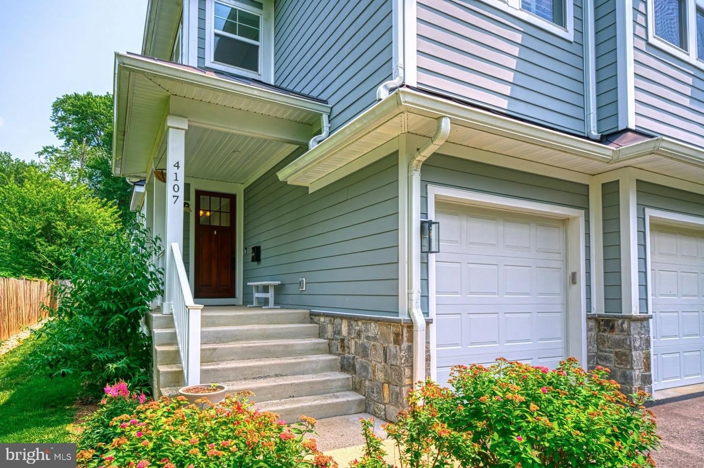 4107 VIRGINIA ST – photo 2