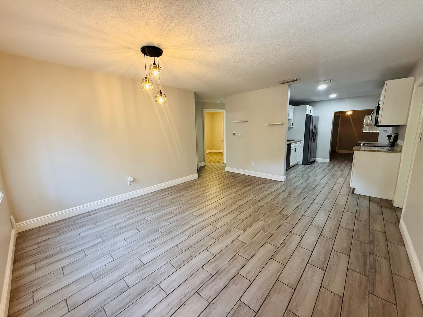 Come See This Beautiful 4 Bedroom 2 Bath Home For Rent Near Busch Gardens – photo 4