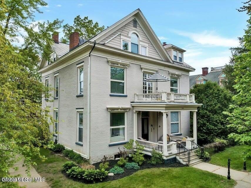 143 Caroline Street – photo 1