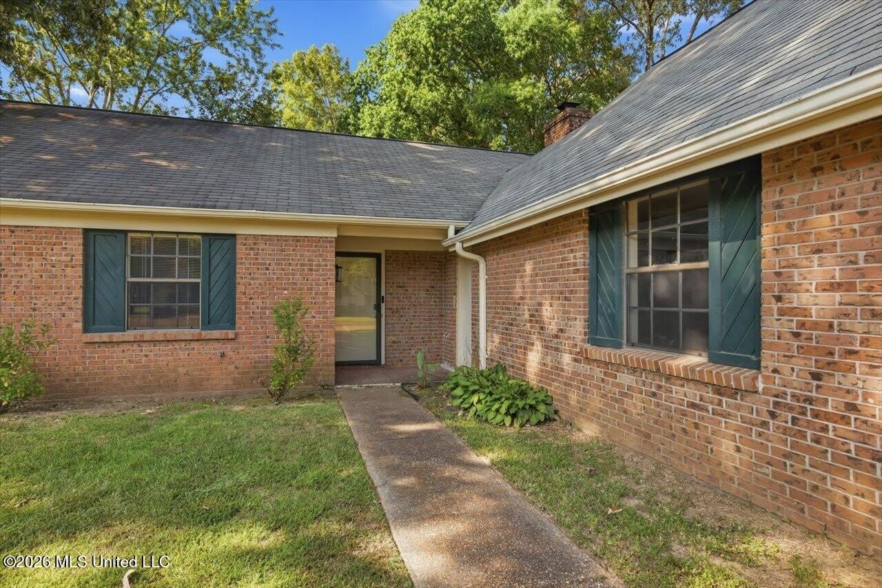 131 Cypress Drive – photo 3