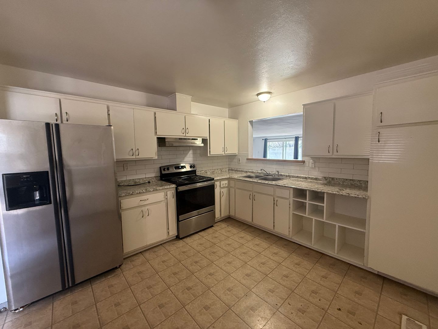Northeast Hights Home – photo 4
