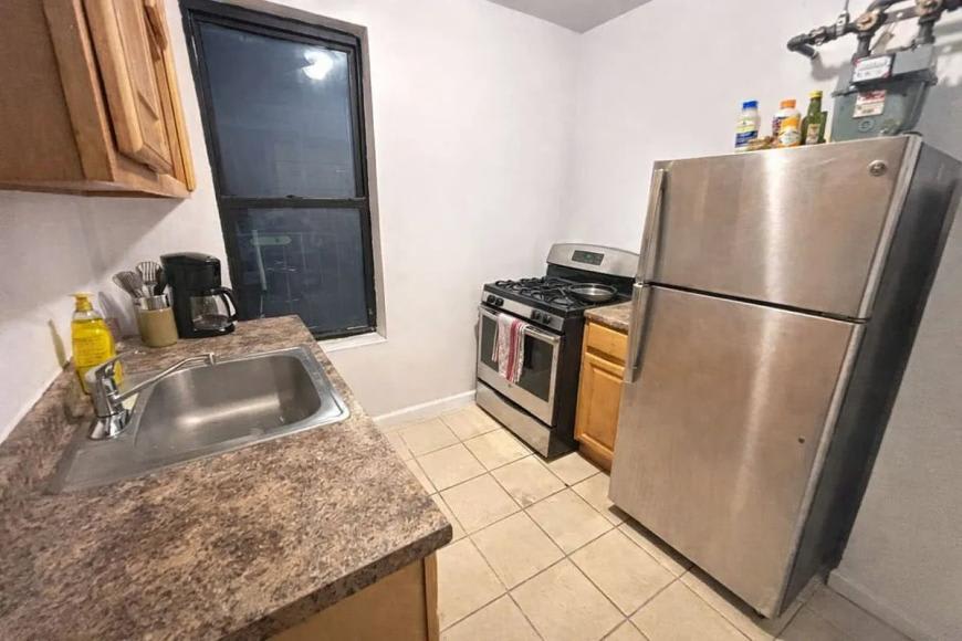 120 Sherman Avenue – photo 2