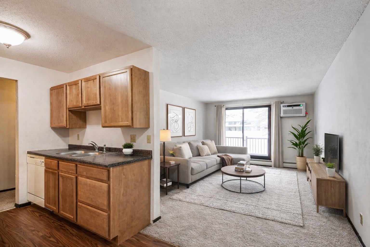 Silver Bell Apartments – photo 4