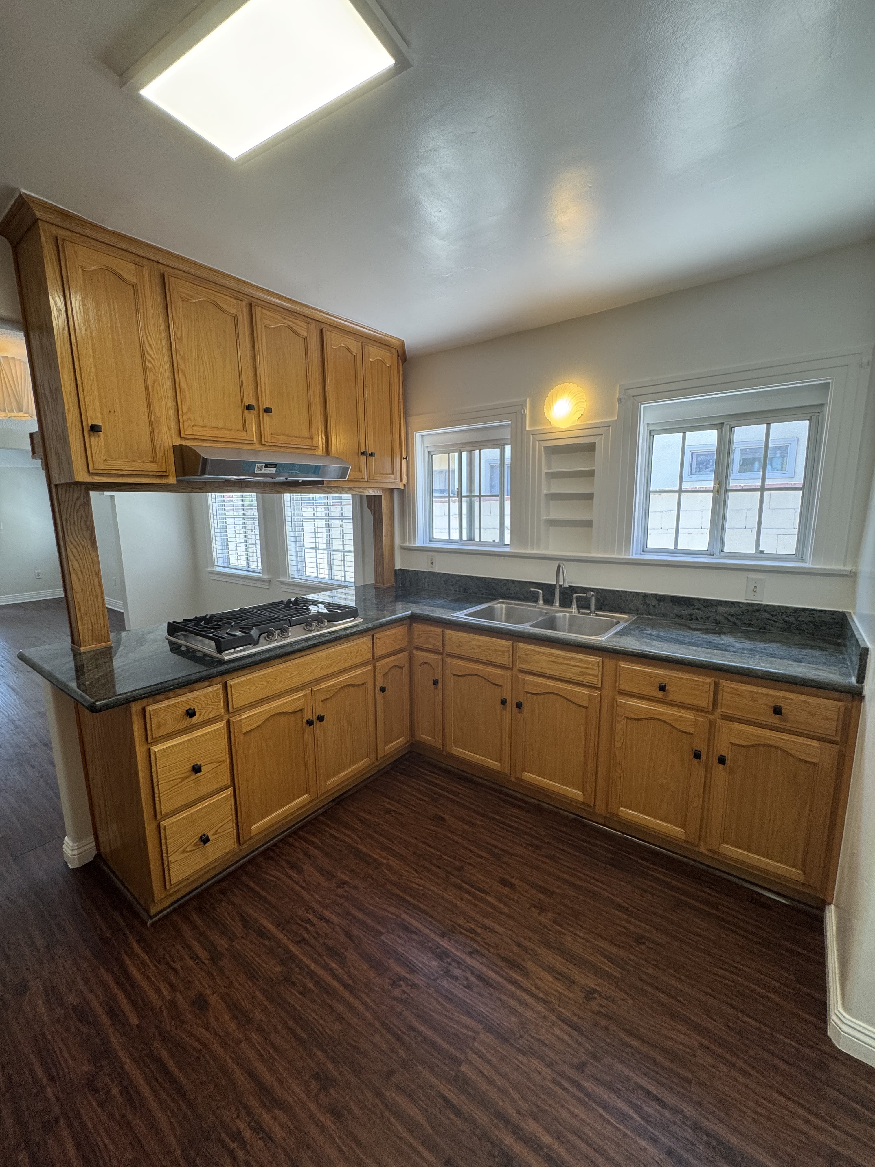 3151 Perlita Avenue – photo 3