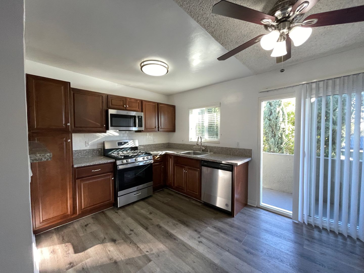 271 Parke St. – photo 1