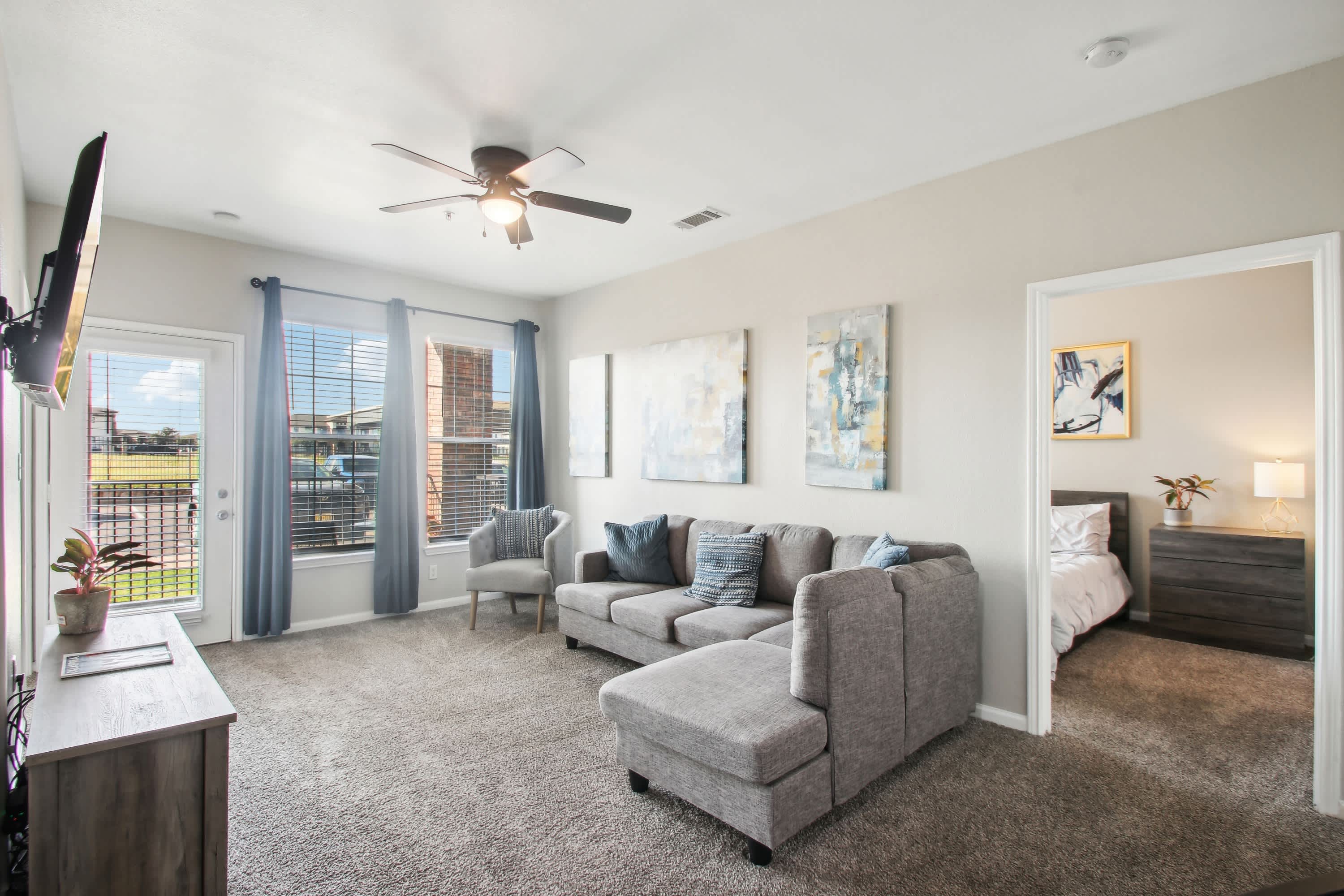 The Flats at MacArthur – photo 2