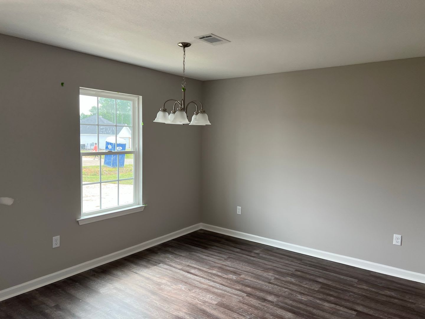 7054 White Pine Avenue – photo 5