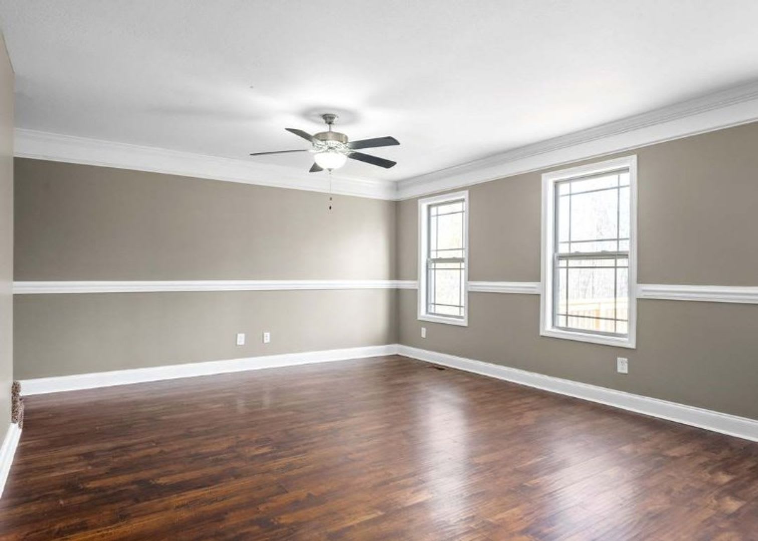 SPECIAL GRADUATED RENT OFFER! – photo 3