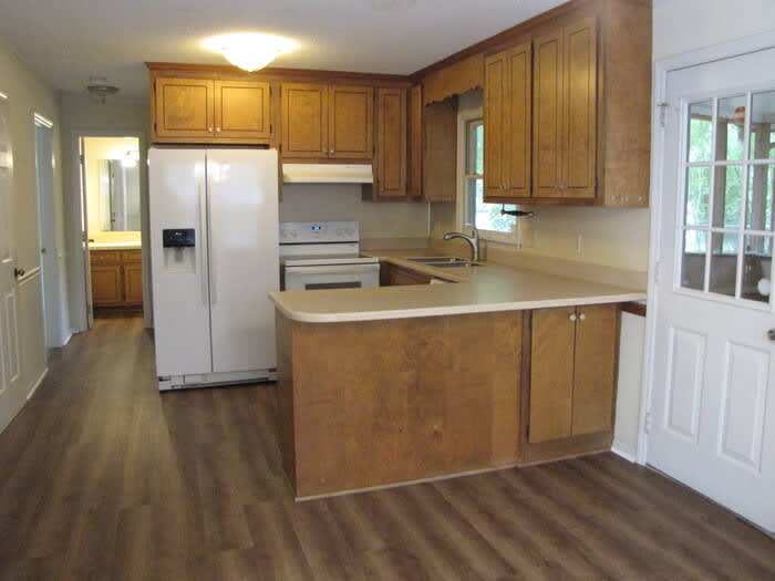 603 East Hammond Street – photo 5