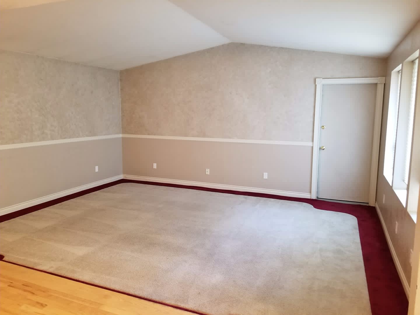 55Th Ave 3 Bedroom With Attached Oversized 1 Car Garage – photo 2