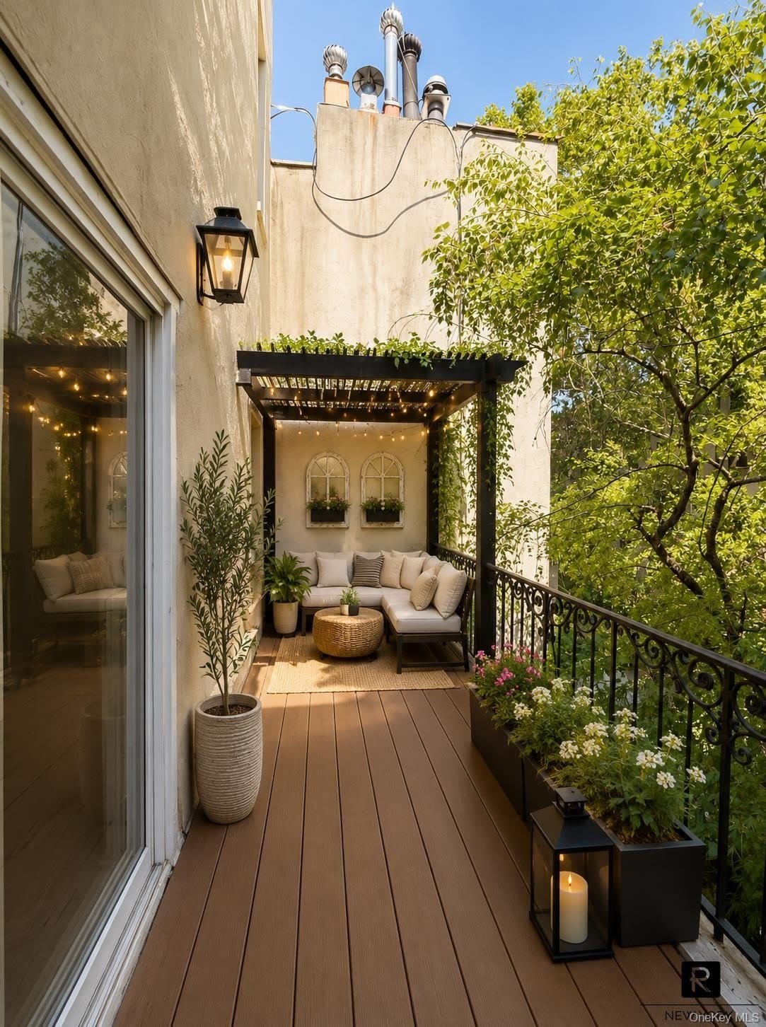 353 W 19th Street – photo 2