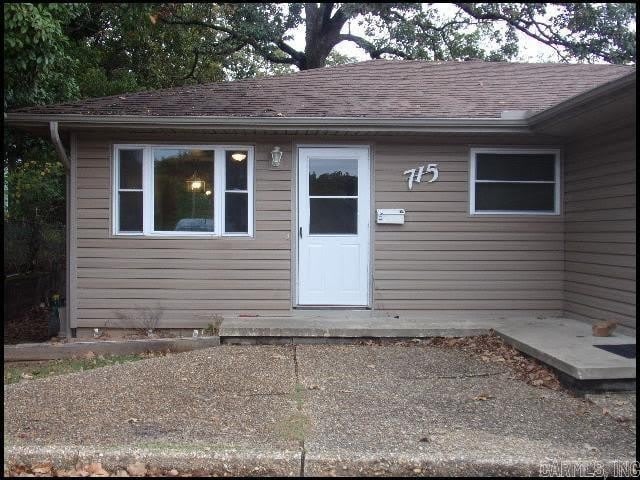 715 W M Avenue A – photo 1