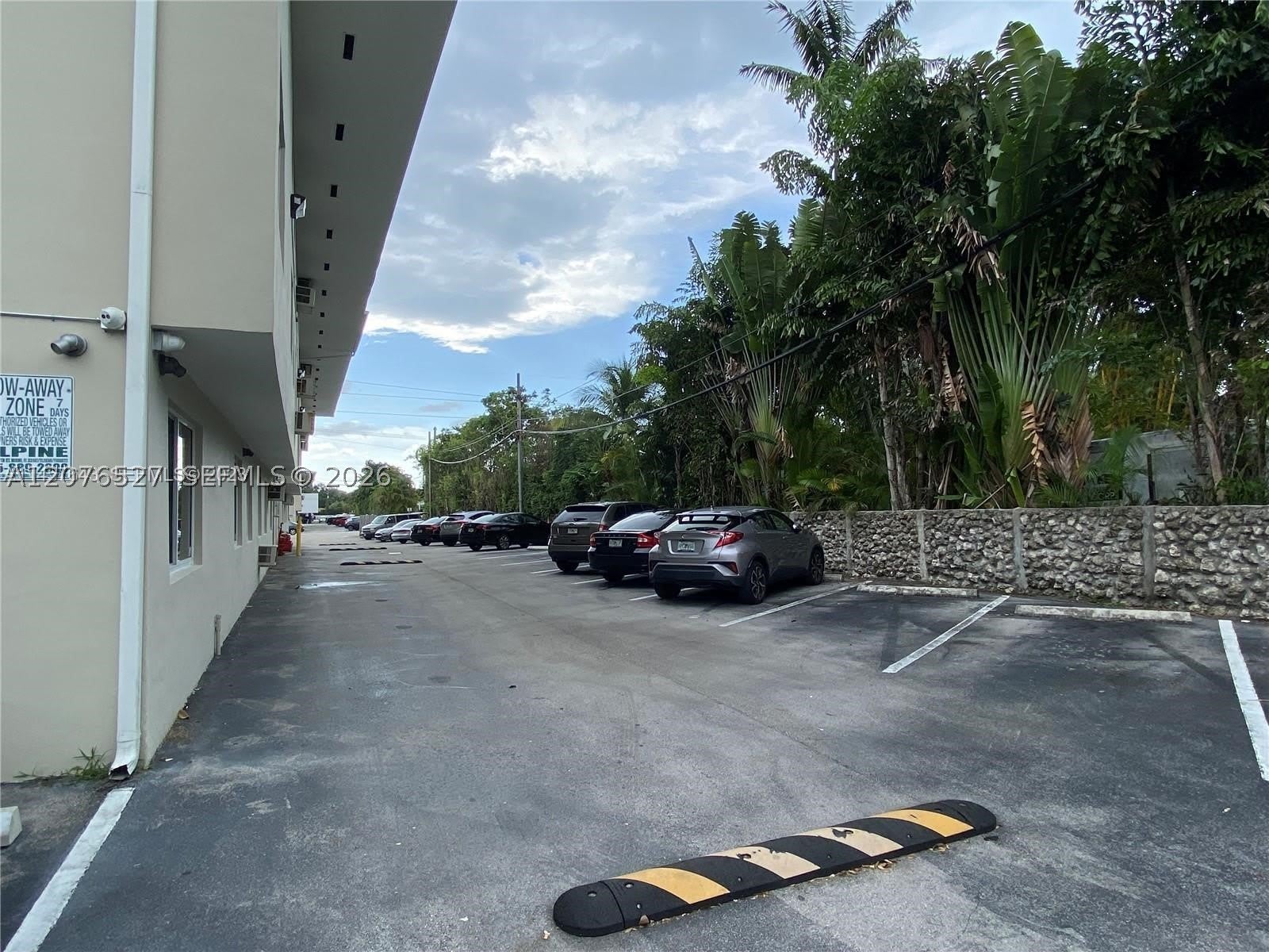 6250 Bird Rd – photo 3