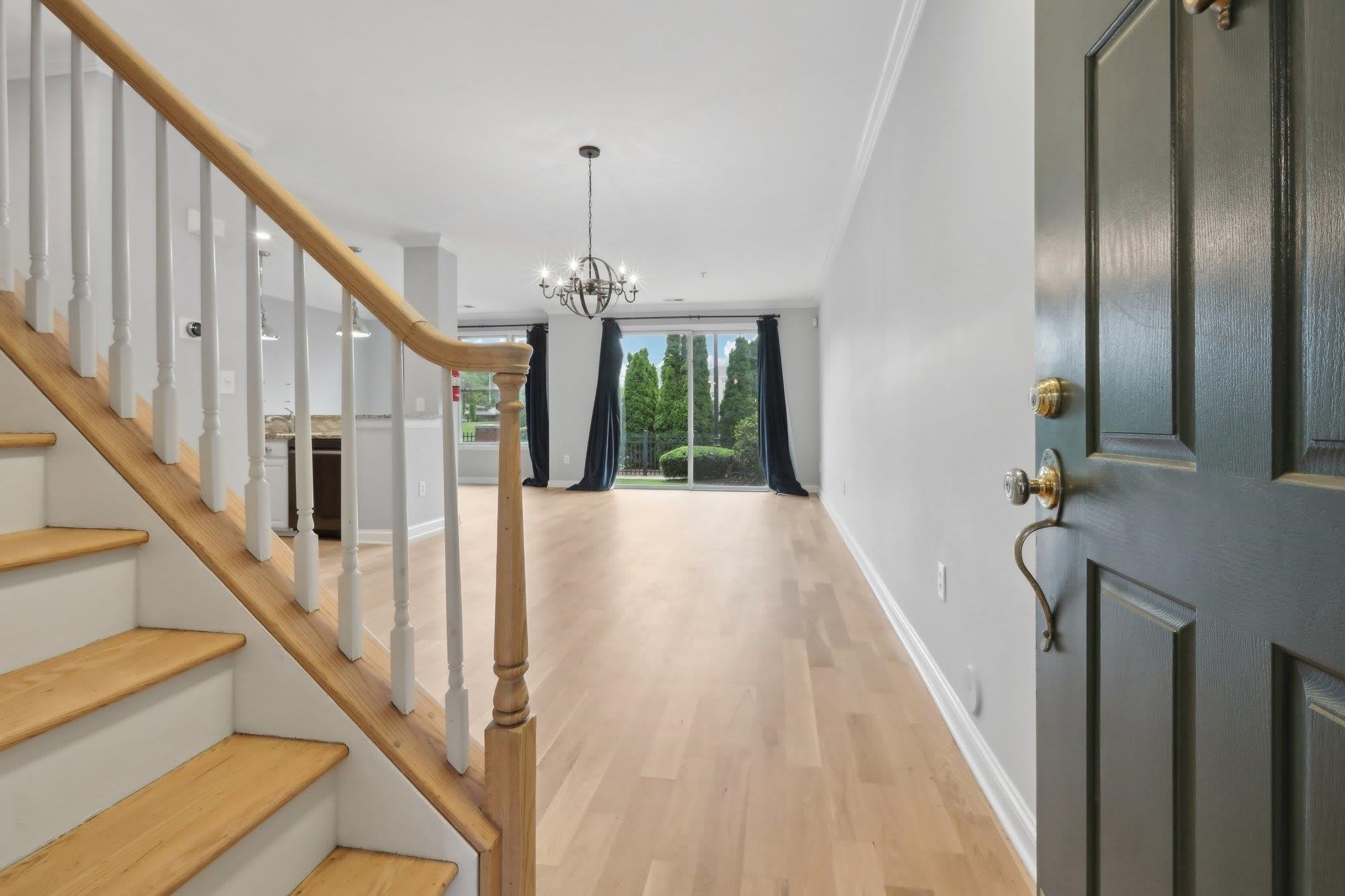 66 LYDIA DR – photo 2