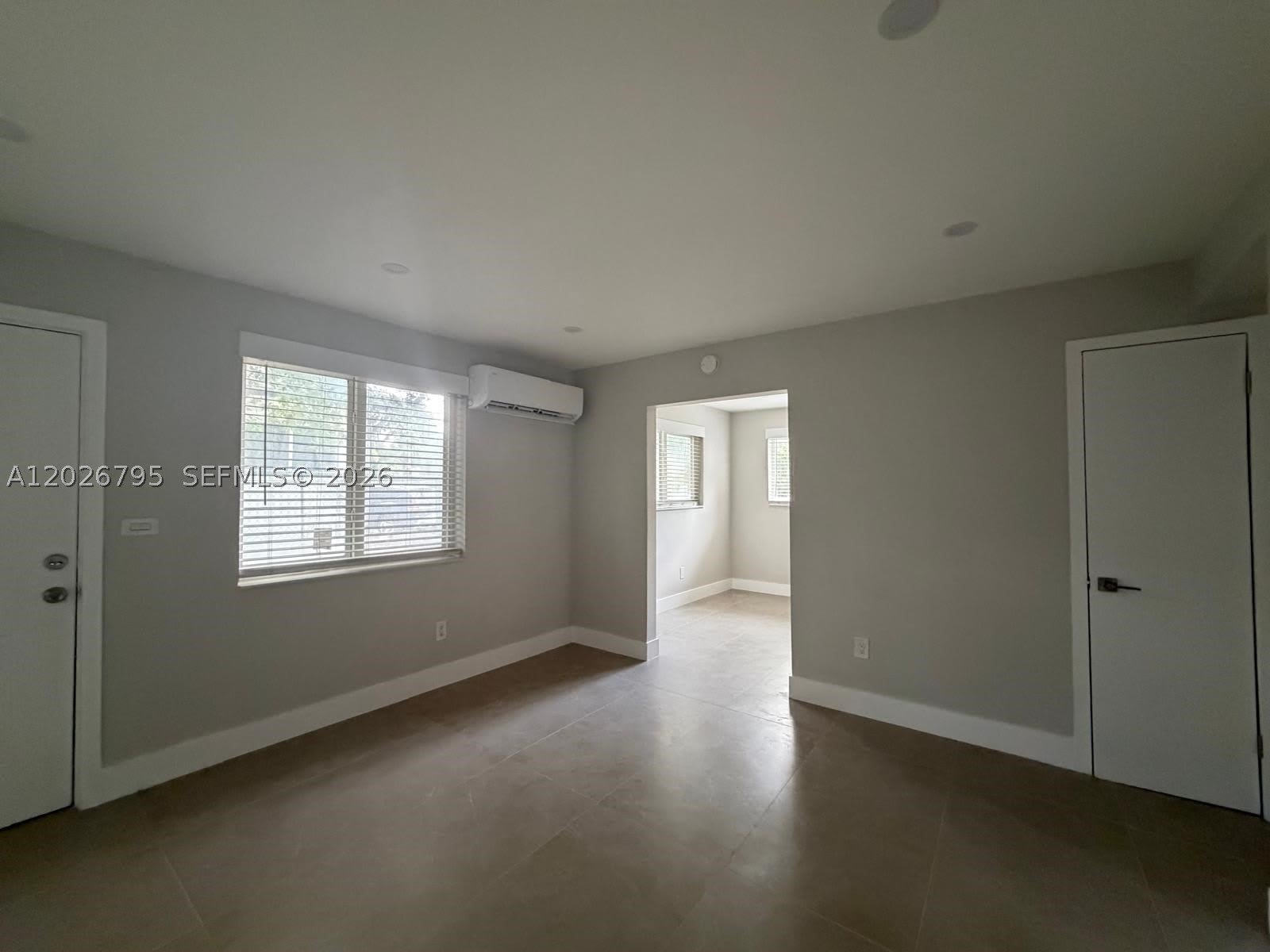 1844 NW 19th St – photo 4