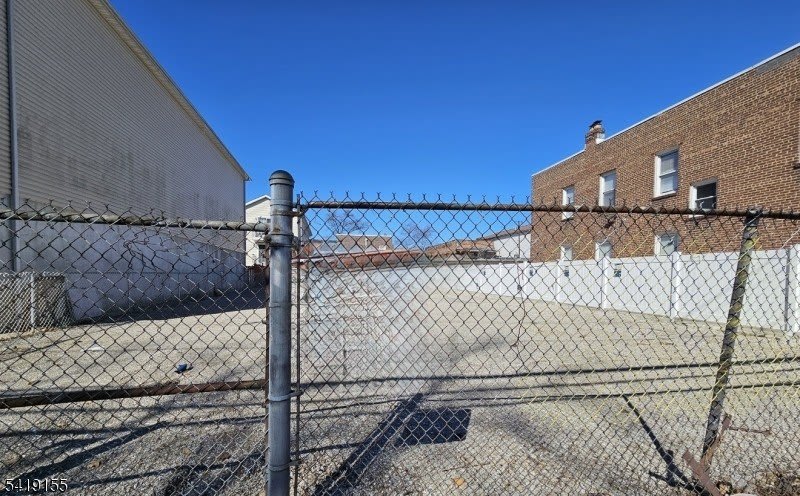 716-718 N 6Th St – photo 3