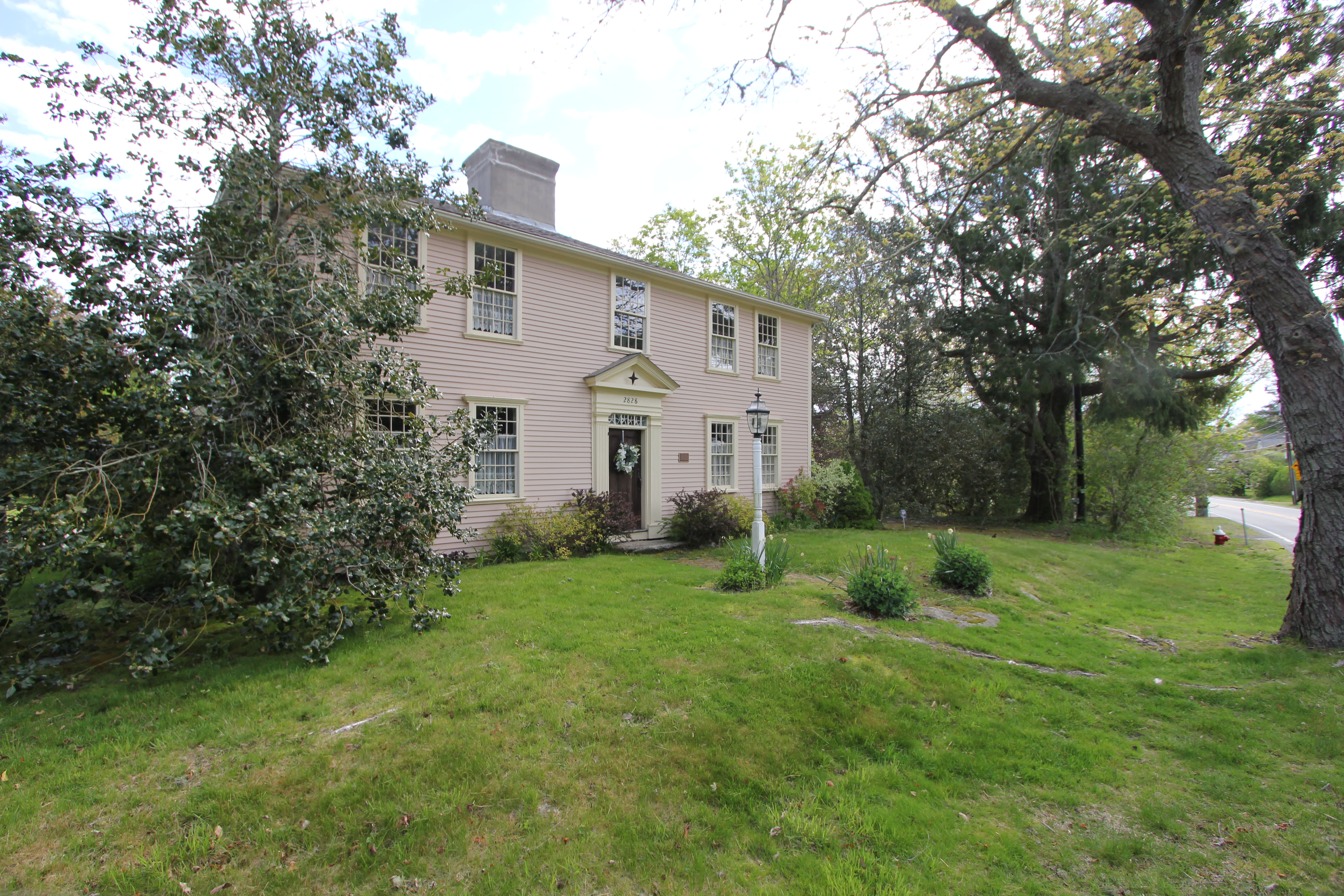 2828 Main St – photo 2