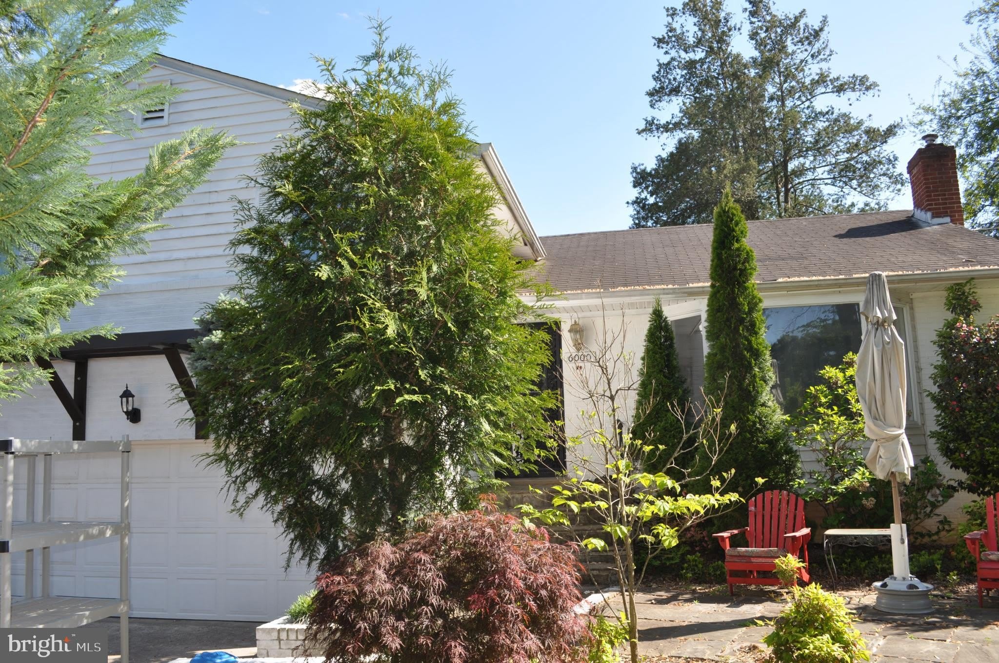 6000 GREENTREE Road – photo 1