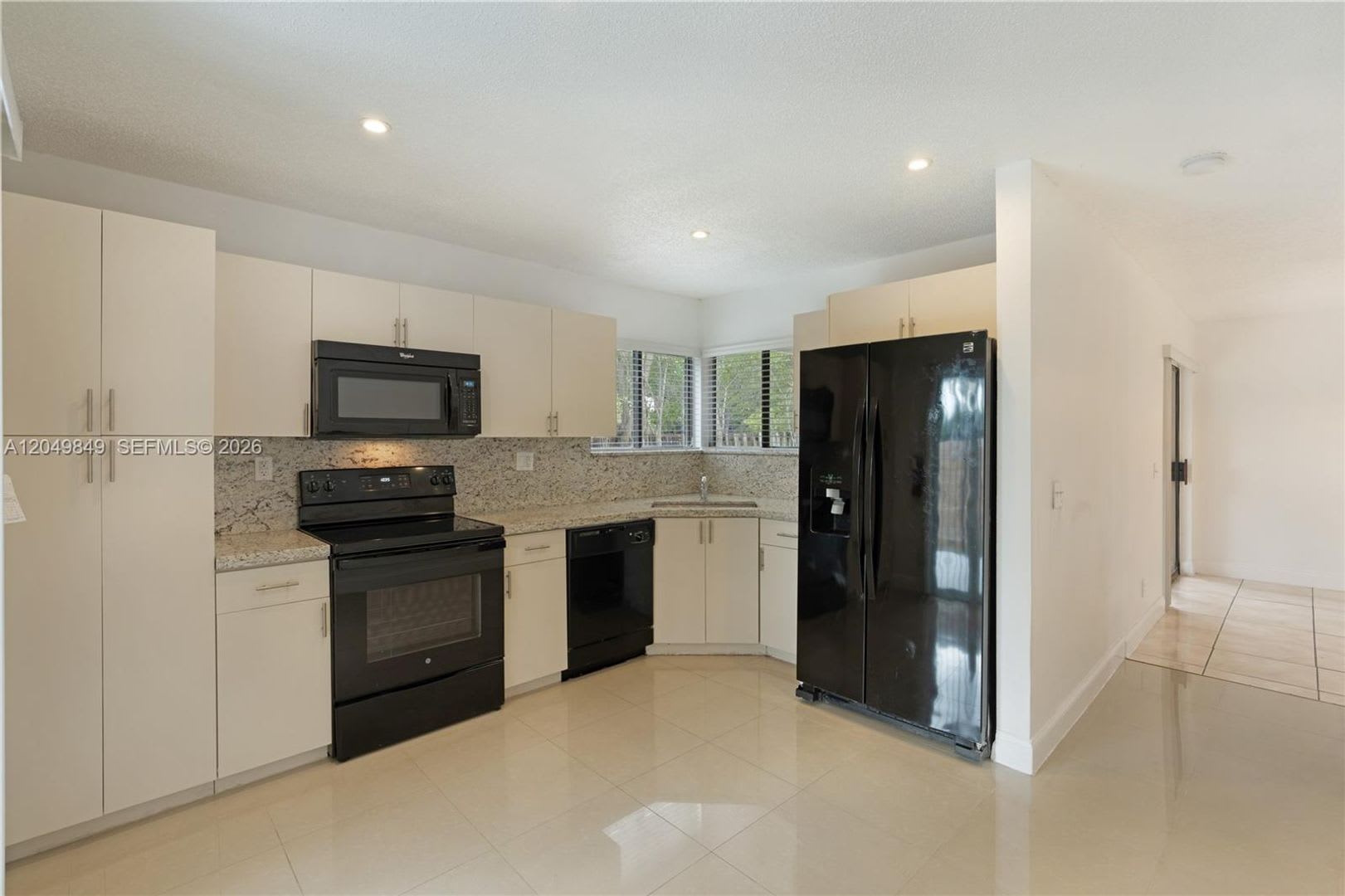 9587 Sw 148Th Ave Circle S Miami Fl 33196 1640 – photo 2