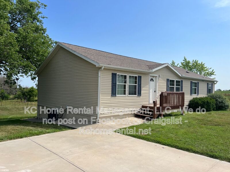 10850 W. 207th St. – photo 2