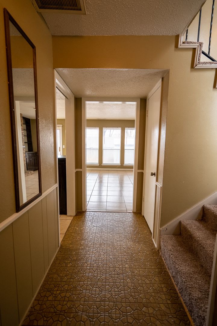 Spacious Backyard, 2 Car Garage, Close to NW Expressway! – photo 3