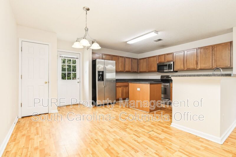 517 Heron Glen Dr – photo 2