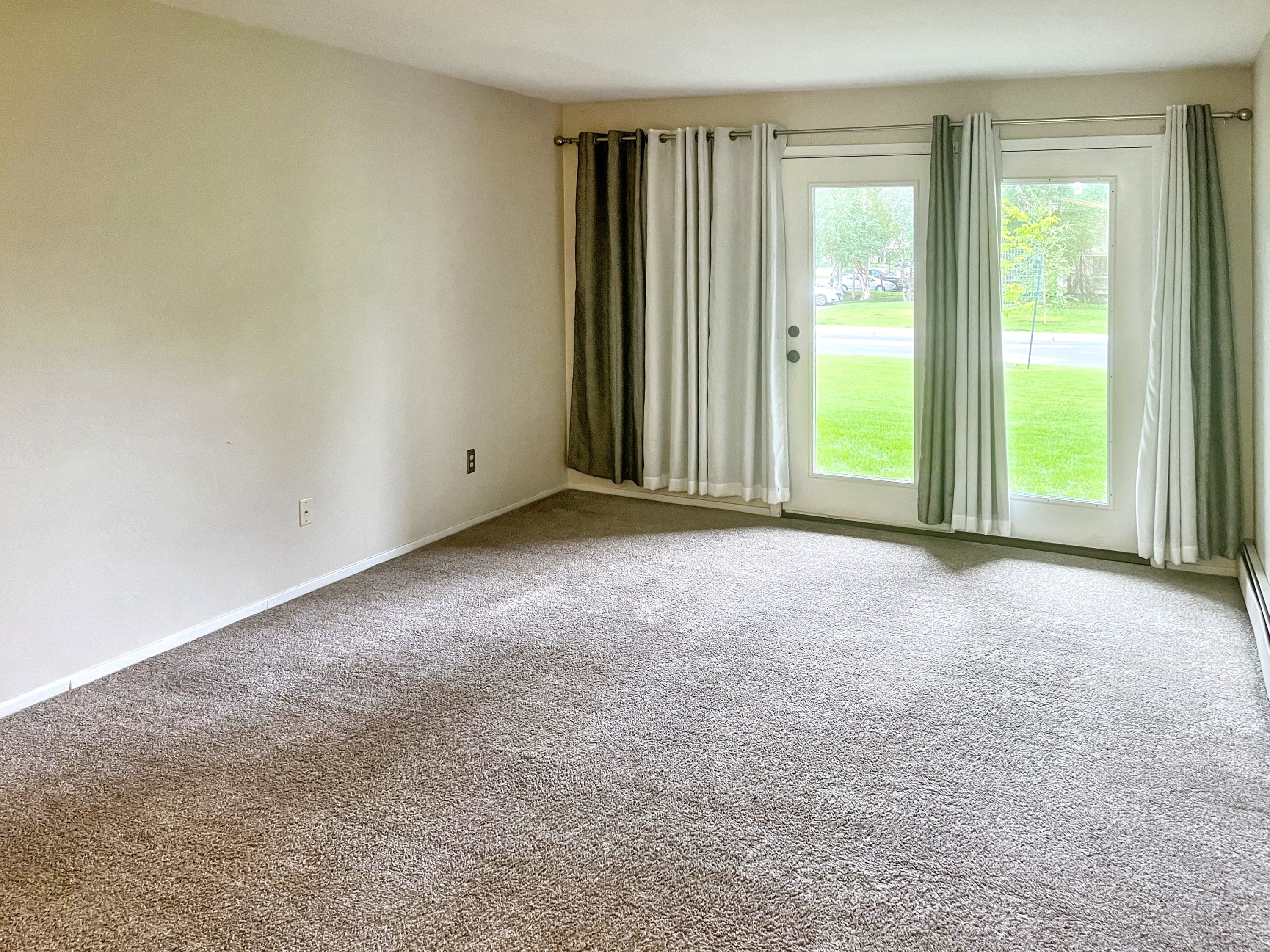 4620 Reka Drive – photo 1