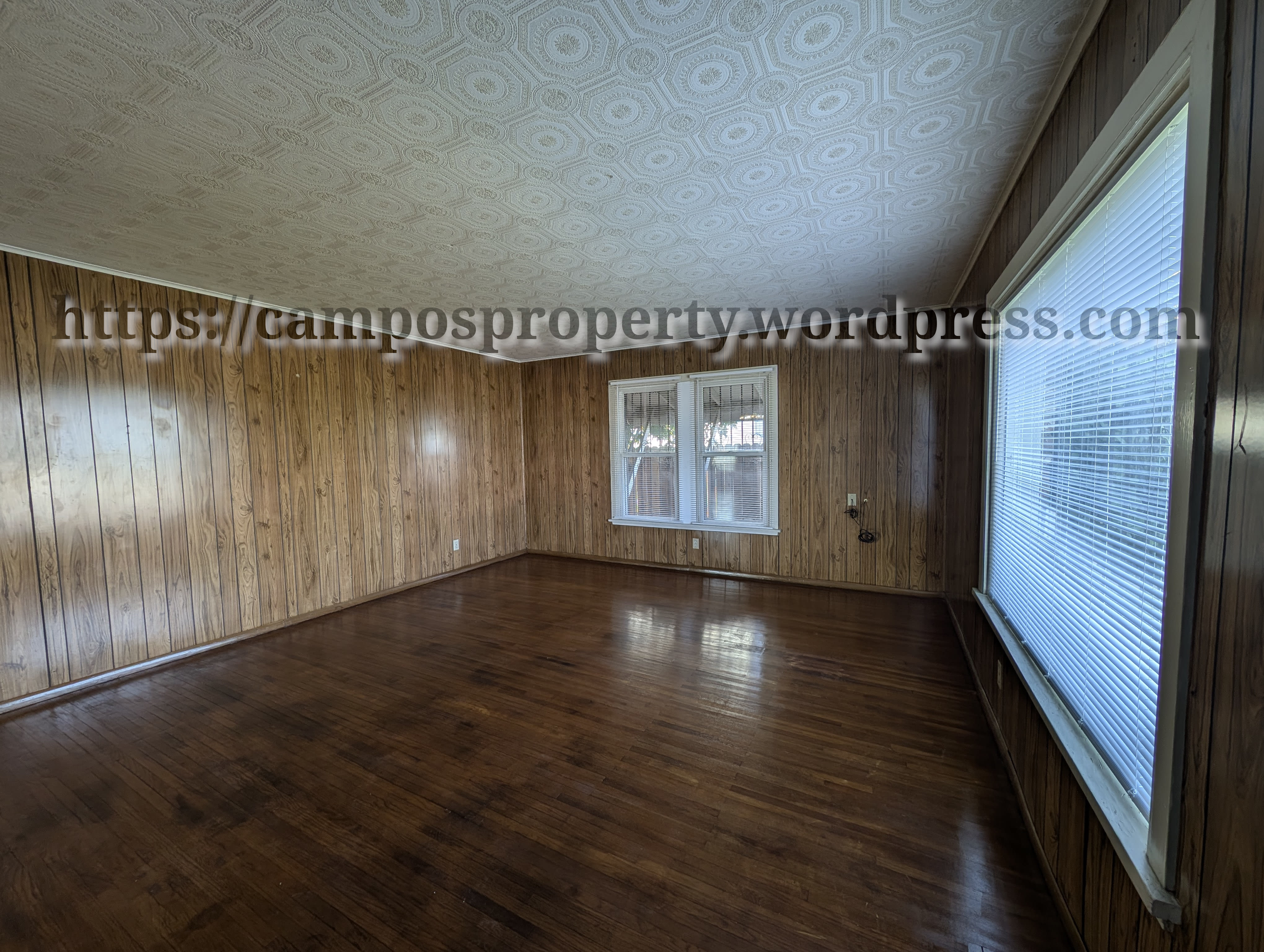 2607 California Avenue – photo 2