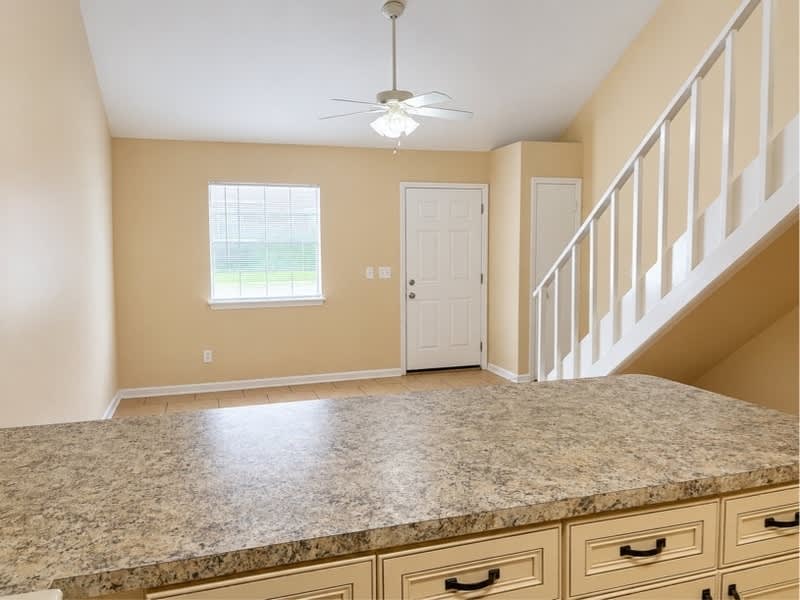 1181 Ocala Road – photo 2