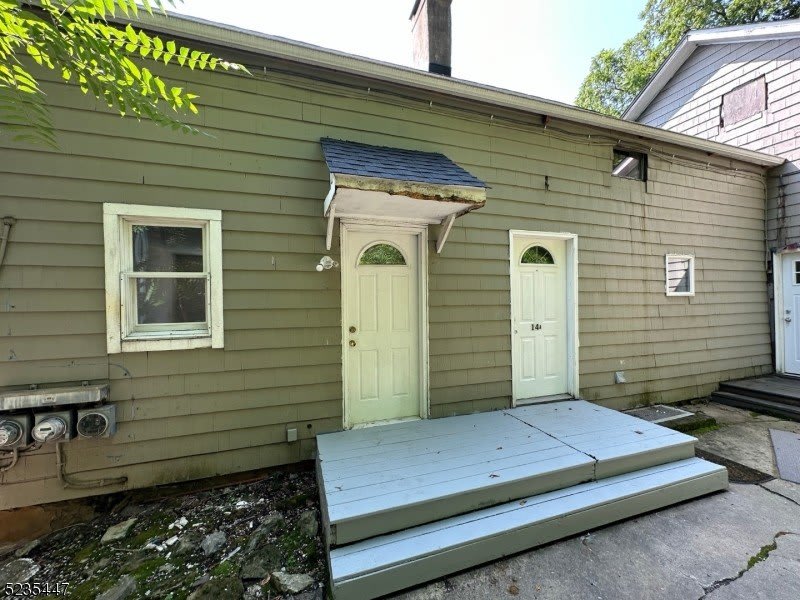 14 W Main St Apt A – photo 3