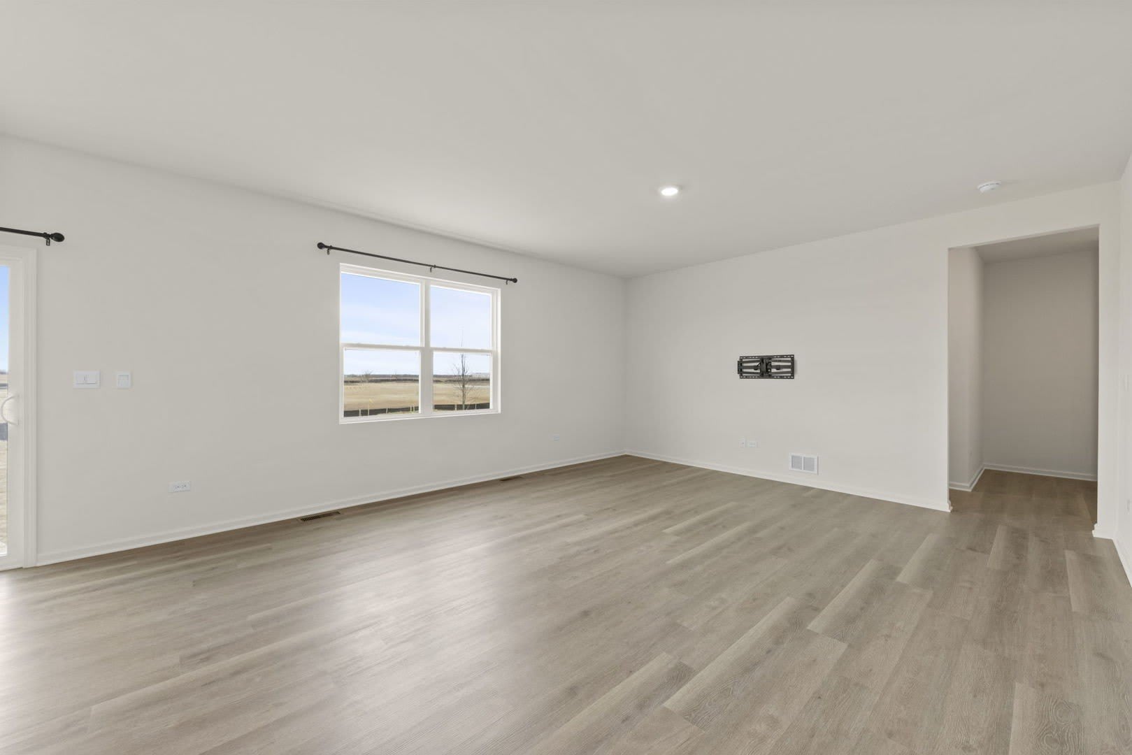 13713 S Sanibel Street – photo 5