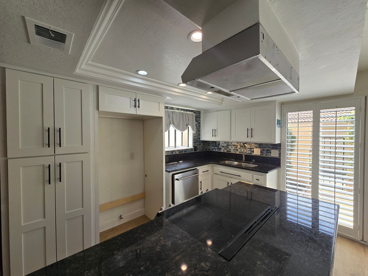Hawarden Hills Home – photo 5