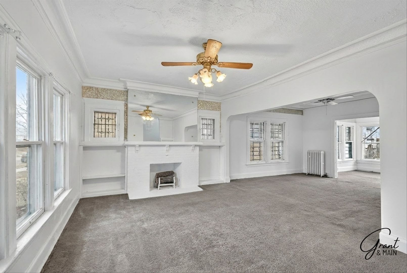 1550 4 Bedroom – photo 2